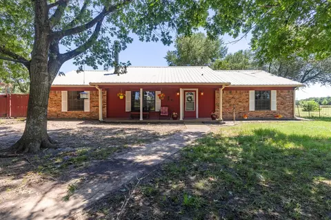 2689 Fm 2736, Greenville, TX 75401