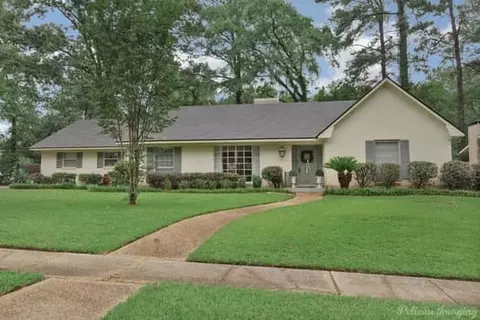 8327 E Wilderness Way, Shreveport, LA 71106