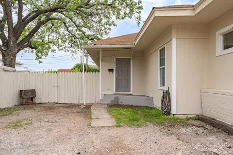 1711 N 3 Rd St, Abilene, TX 79603