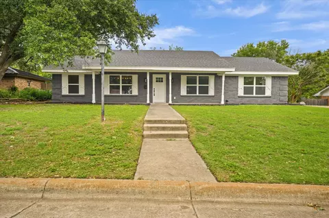 3032 Gunnison Trl, Fort Worth, TX 76116