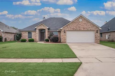 408 Harmon Ln, Bossier City, LA 71112