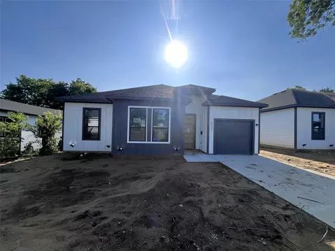 4831 Sapphire St, Dallas, TX 75223