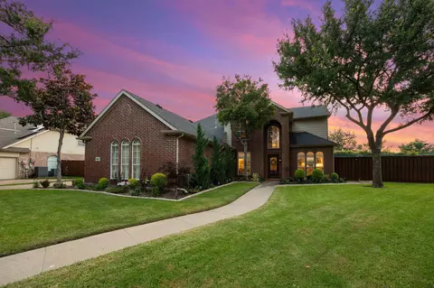 7005 Twin Ponds Dr, Plano, TX 75074