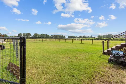 140 Kickapoo Ct, Lipan, TX 76462 photo 30