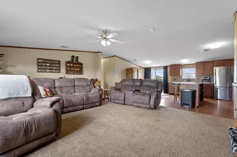 140 Kickapoo Ct, Lipan, TX 76462 photo 25