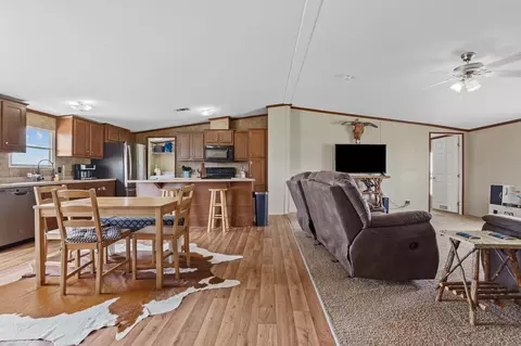 140 Kickapoo Ct, Lipan, TX 76462 photo 17