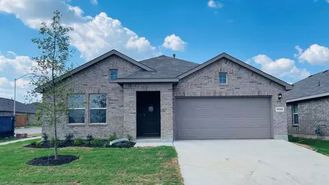 4152 Azam Creek Ln, Fort Worth, TX 76036