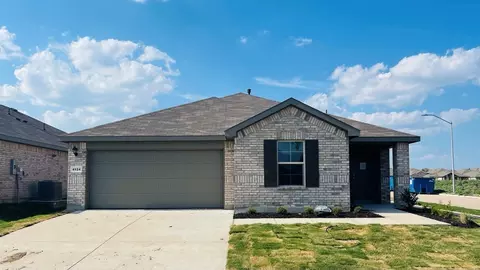 4124 Crooked Bend Dr, Fort Worth, TX 76036