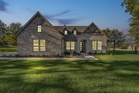 5217 Terrific Ln, Alvarado, TX 76009