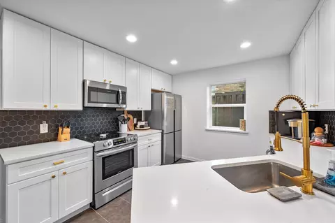 3806 Silverstone Dr, Plano, TX 75023