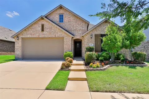 1320 Swan Trl, Northlake, TX 76226