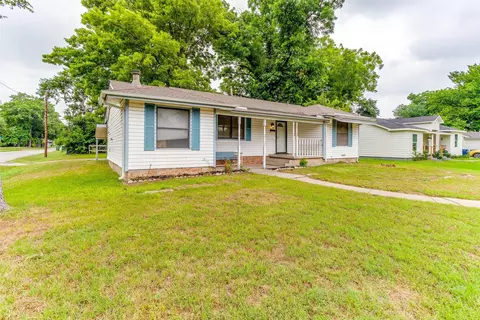 1549 Lakeside Dr, Garland, TX 75042