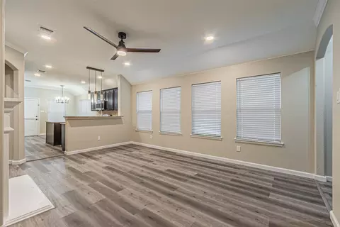 9124 Stewart St, Cross Roads, TX 76227