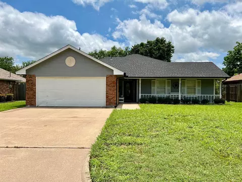 108 Modene Ave, Waxahachie, TX 75165