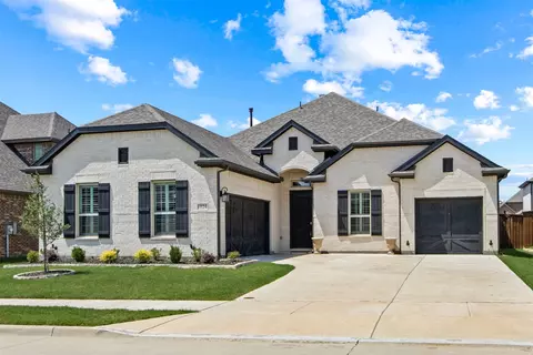 1124 Spanish Dove Dr, Little Elm, TX 75068