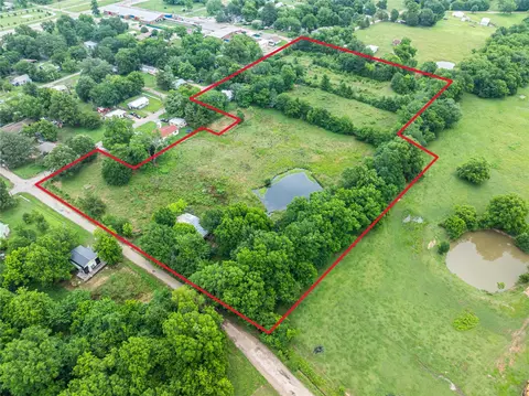 210 E Moore, Detroit, TX 75436