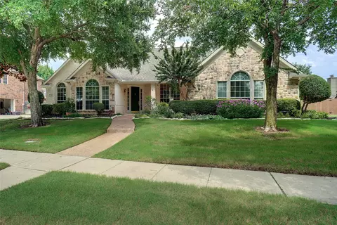 525 Michener Ct, Southlake, TX 76092