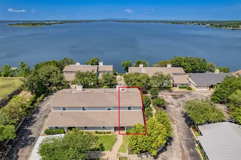 5609 Thunderbird Ct #D, Granbury, TX 76049