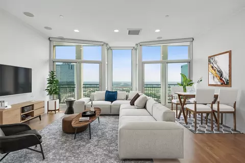 500 Throckmorton St #3101, Fort Worth, TX 76102