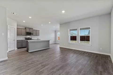 2304 Kendolph Dr, Denton, TX 76205 photo 8