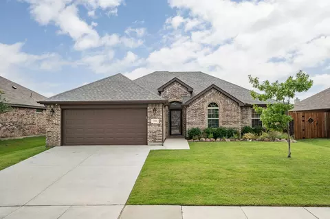 3508 Ann Arbor Ln, Denton, TX 76207
