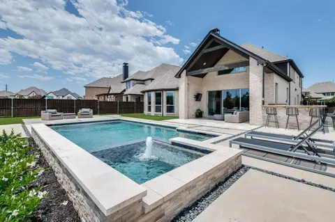 1008 Ivory Horn Dr, Carrollton, TX 75010