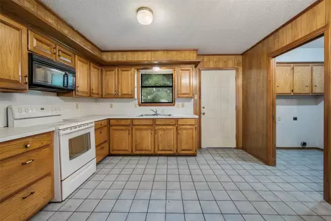 315 Meredith St, Eustace, TX 75124 photo 10