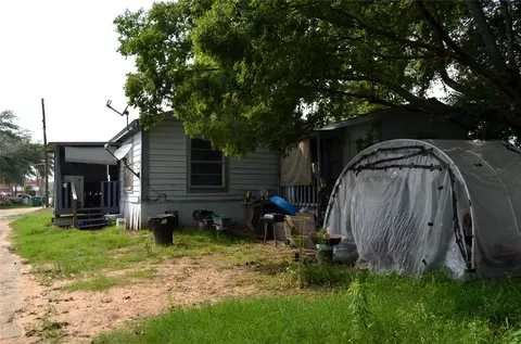 103 Cockrell St, Eustace, TX 75124 photo 9