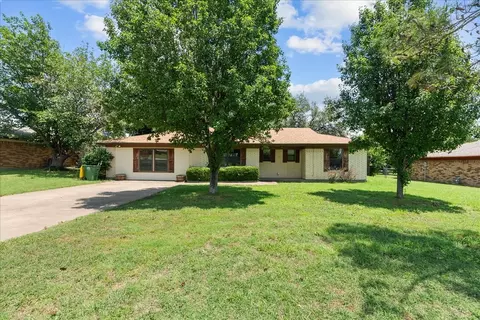 508 N Pearson St, Godley, TX 76044