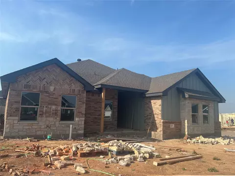 127 Lake Ridge Ct, Abilene, TX 79602