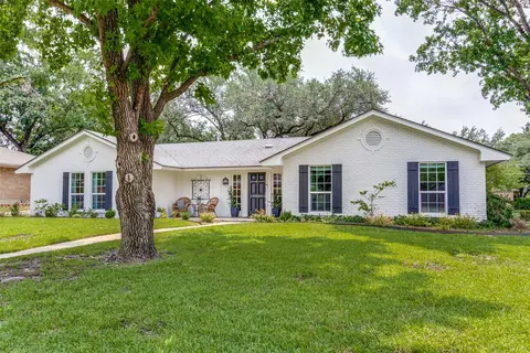 7904 Fallmeadow Ln, Dallas, TX 75248