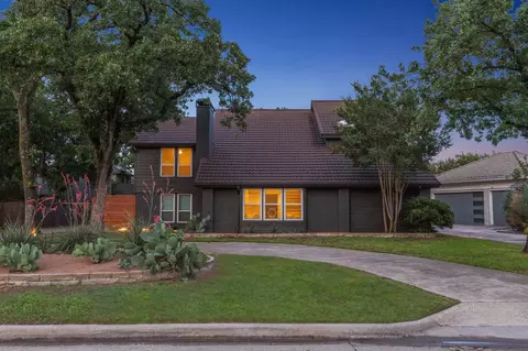 114 Oakmont Dr, Trophy Club, TX 76262