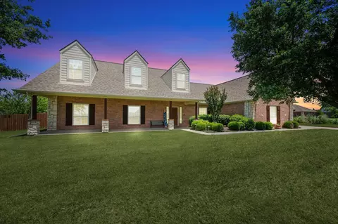 7731 Willow Ridge Dr, Northlake, TX 76247