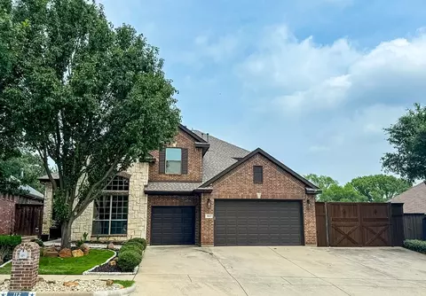 112 Lakehill Ct, Hickory Creek, TX 75065