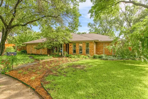 16628 Vicarage Ct, Dallas, TX 75248