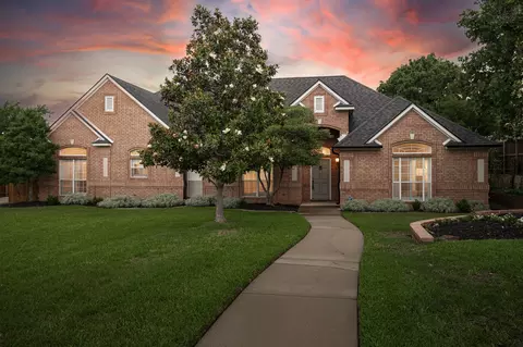 3240 High Meadow Dr, Grapevine, TX 76051