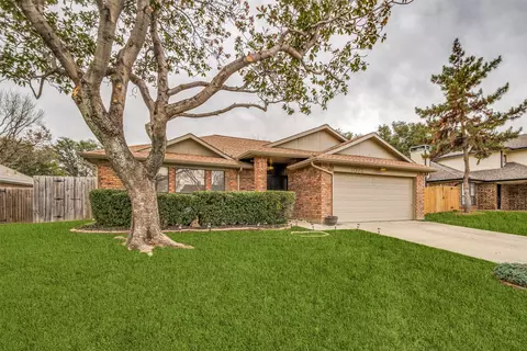 1072 Colony St, Flower Mound, TX 75028