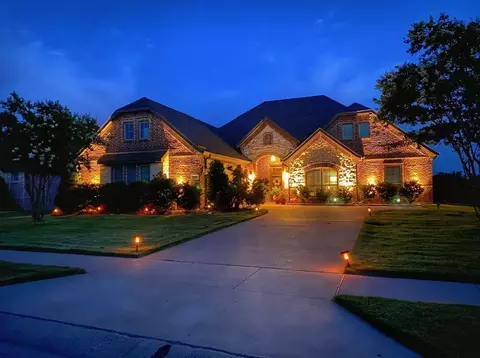 110 Odonna Dr, Waxahachie, TX 75165