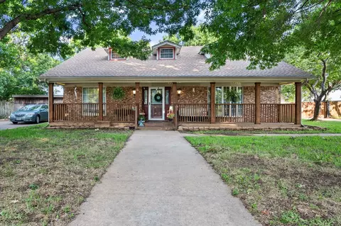 3 Circle Park Ct, Mansfield, TX 76063
