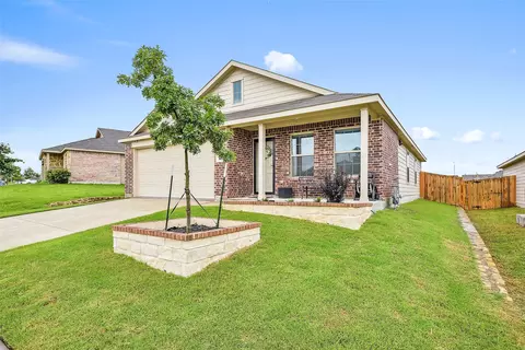 308 Frio Pass Trl, Haslet, TX 76052