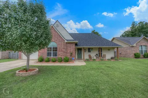 512 Amberwood Dr, Haughton, LA 71037