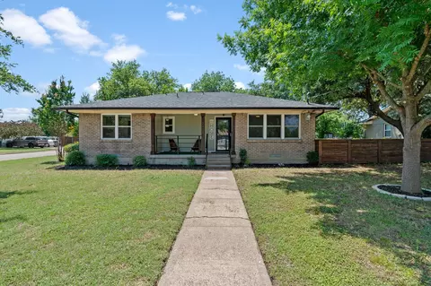 2904 Southwood Dr, Dallas, TX 75233
