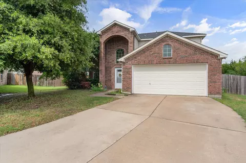 83 Lilly Ln, Waxahachie, TX 75165