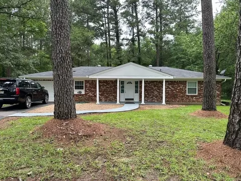 130 Holly Hill Dr, Mansfield, LA 71052