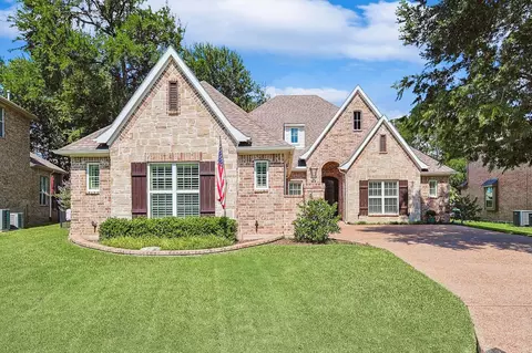12264 Indian Creek Dr, Fort Worth, TX 76179
