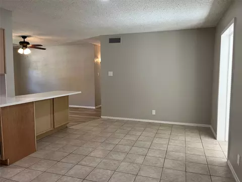 1209 Glenn Dr, Euless, TX 76039 photo 9