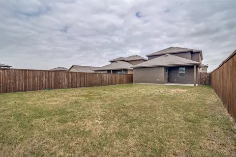 Exterior - 1663 Seadrift Dr, Forney, TX 75126 photo 3 of 3