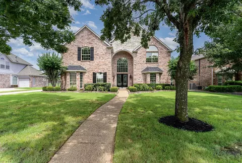 10213 Broadmoor Ln, Rowlett, TX 75089