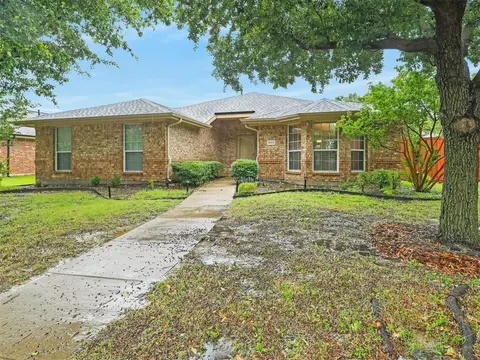 4165 Nobleman Dr, Frisco, TX 75033