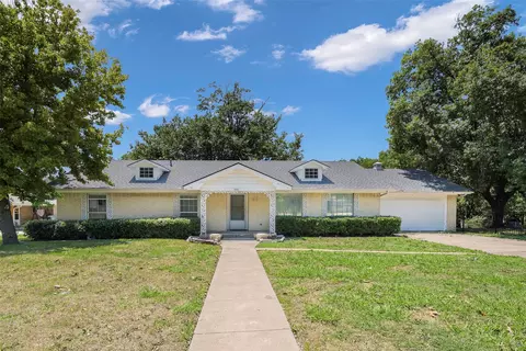 906 S Alamo Rd, Rockwall, TX 75087